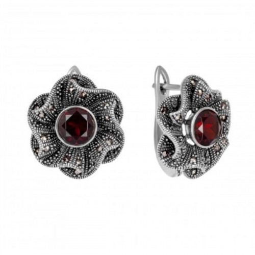 Серебряные cерьги классические с гранатом