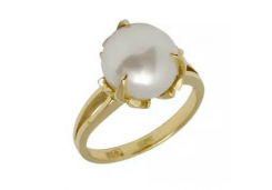 Кольцо из желтого золота с жемчугом