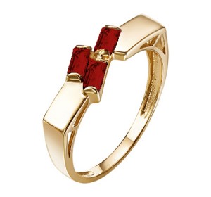 Золотое кольцо с гранатом