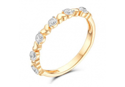 Золотое кольцо с фианитом