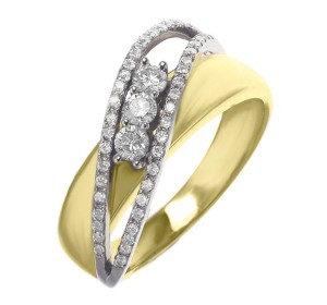 Кольцо из желтого золота с фианитом