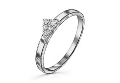 Серебряное кольцо с фианитом