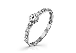 Серебряное кольцо с фианитом