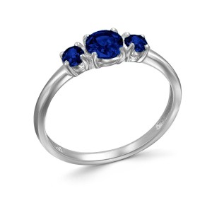 Кольцо из белого золота с сапфиром