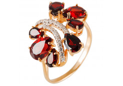 Золотое кольцо с гранатом