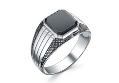 Печатка из серебра с фианитом