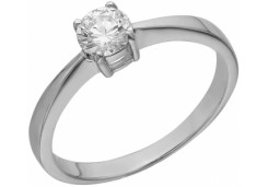Серебряное кольцо с фианитом