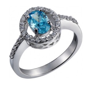 Серебряное кольцо с фианитом