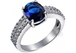 Серебряное кольцо с фианитом