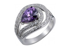 Серебряное кольцо с фианитом