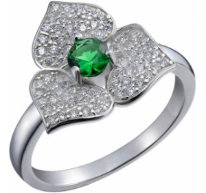 Серебряное кольцо с фианитом