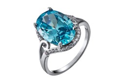 Серебряное кольцо с фианитом