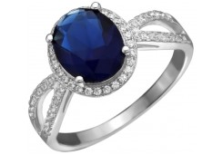 Серебряное кольцо с фианитом