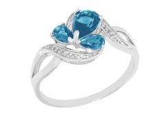 Серебряное кольцо с фианитом