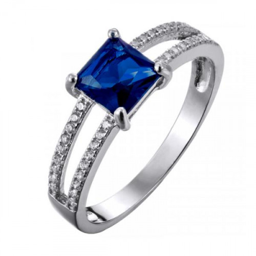 Серебряное кольцо с фианитом