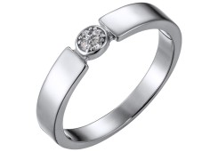 Серебряное кольцо с фианитом