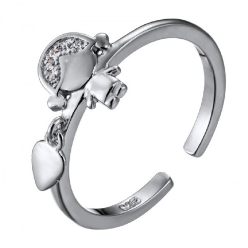 Серебряное кольцо с фианитом