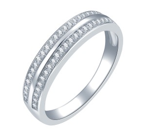 Серебряное кольцо с фианитом