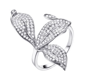 Серебряное кольцо с фианитом