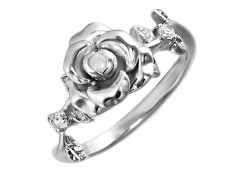 Серебряное кольцо с фианитом