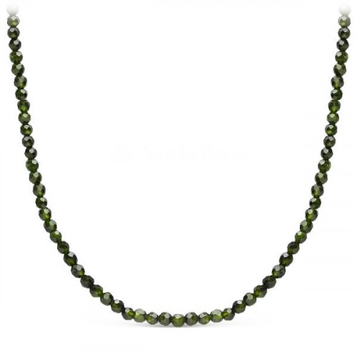 Бусы из серебра со шпинелью