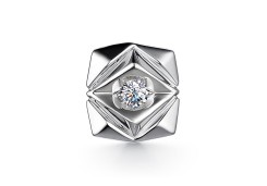 Подвеска из белого золота с бриллиантом