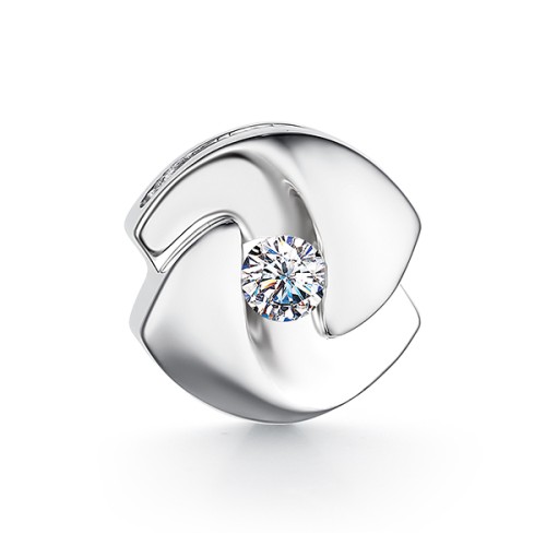 Подвеска из белого золота с бриллиантом