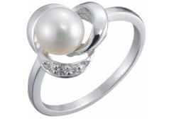 Серебряное кольцо с жемчугом
