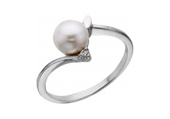 Серебряное кольцо с жемчугом