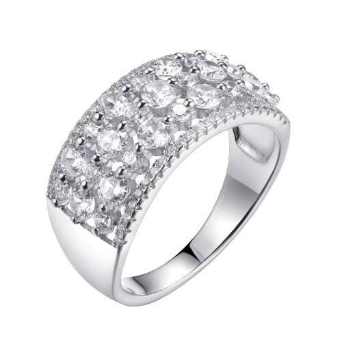 Серебряное кольцо с фианитом