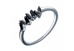 Серебряное кольцо со шпинелью