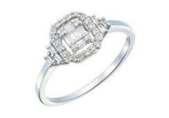 Кольцо из белого золота 585 пробы с бриллиантом