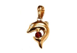 Золотая подвеска с гранатом