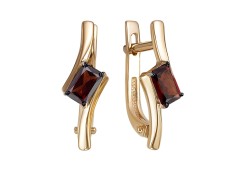 Золотые cерьги с гранатом