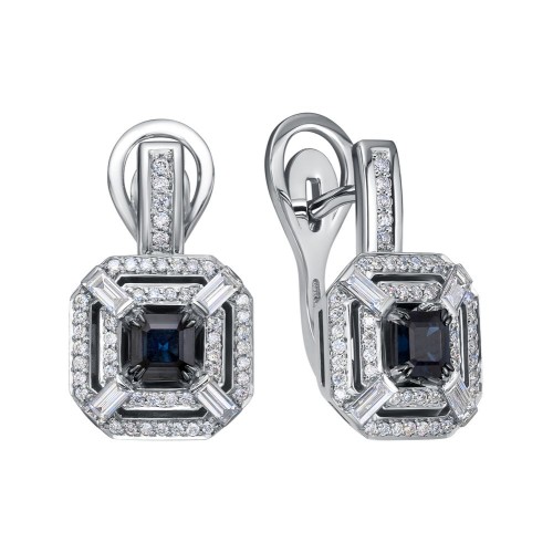 Серьги классические из белого золота с сапфиром
