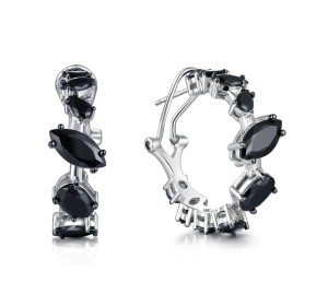 Серебряные cерьги классические со шпинелью