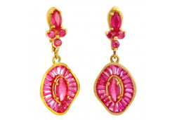 Серьги висячие из желтого золота с рубином