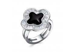 Серебряное кольцо с ониксом