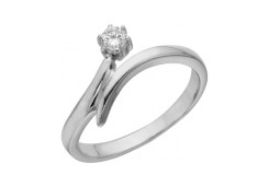 Серебряное кольцо с фианитом