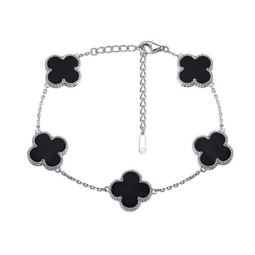 Серебряный браслет с ониксом