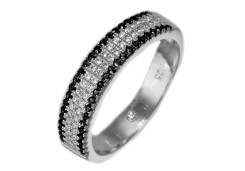 Серебряное кольцо с фианитом