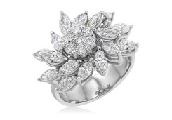 Золотое кольцо с бриллиантами