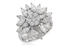 Эксклюзивное золотое кольцо с бриллиантами