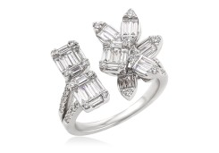 Золотое кольцо с бриллиантами