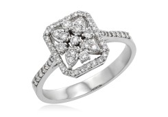 Кольцо из золота с бриллиантами