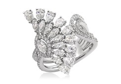 Золотое кольцо с бриллиантами