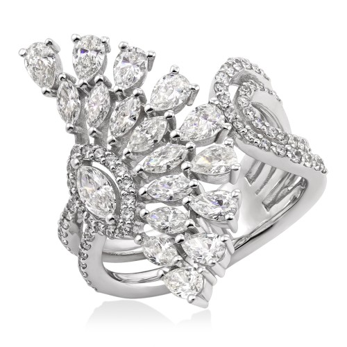 Золотое кольцо с бриллиантами