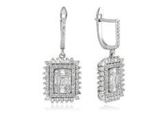 Серьги из золота с бриллиантами