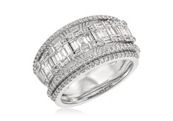 Кольцо из золота с бриллиантами