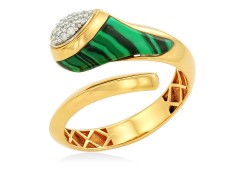Кольцо из золота с бриллиантами и малахитом